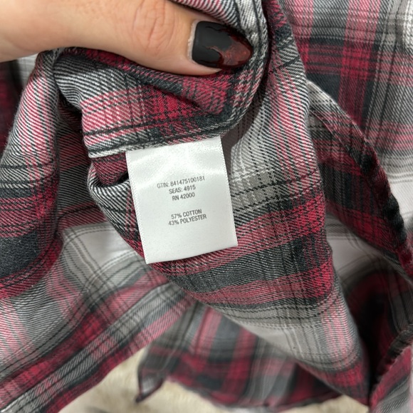 Adam Levine plaid red black and white button down size xs - Picture 6 of 7